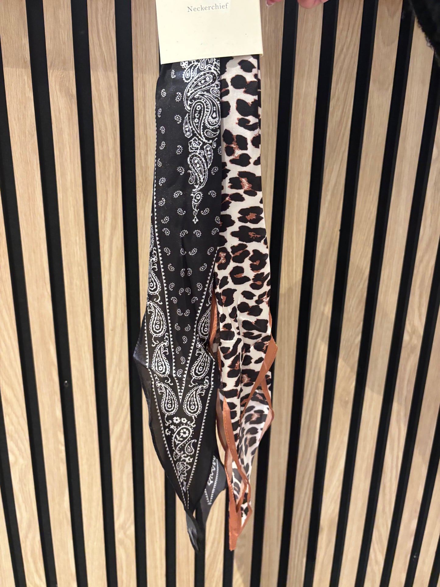 Scarf 2in1 Leo