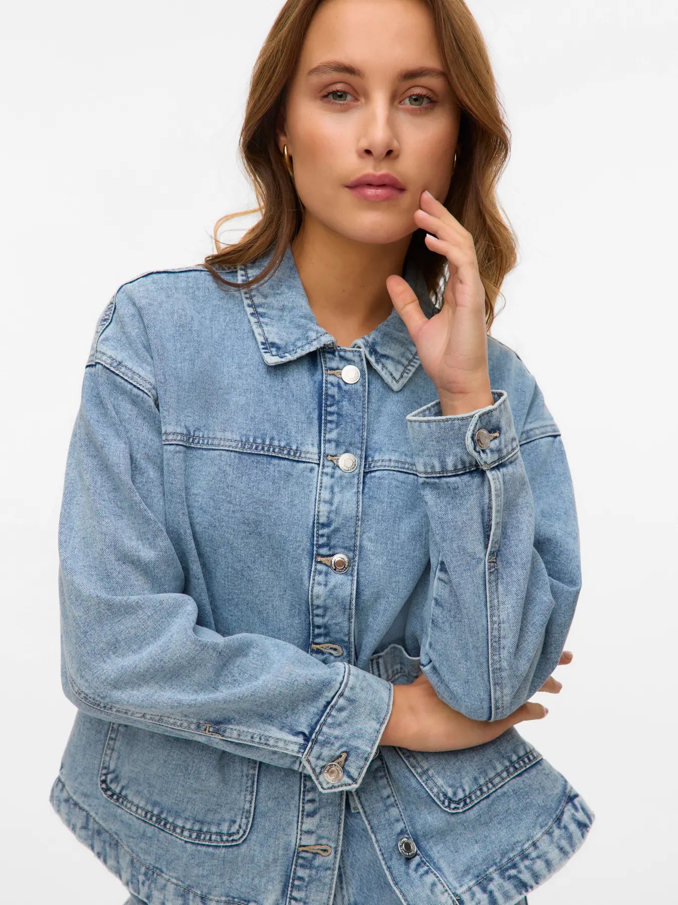 VMJAMIE LS DENIM SHACKET- LIGHT BLUE DENIM