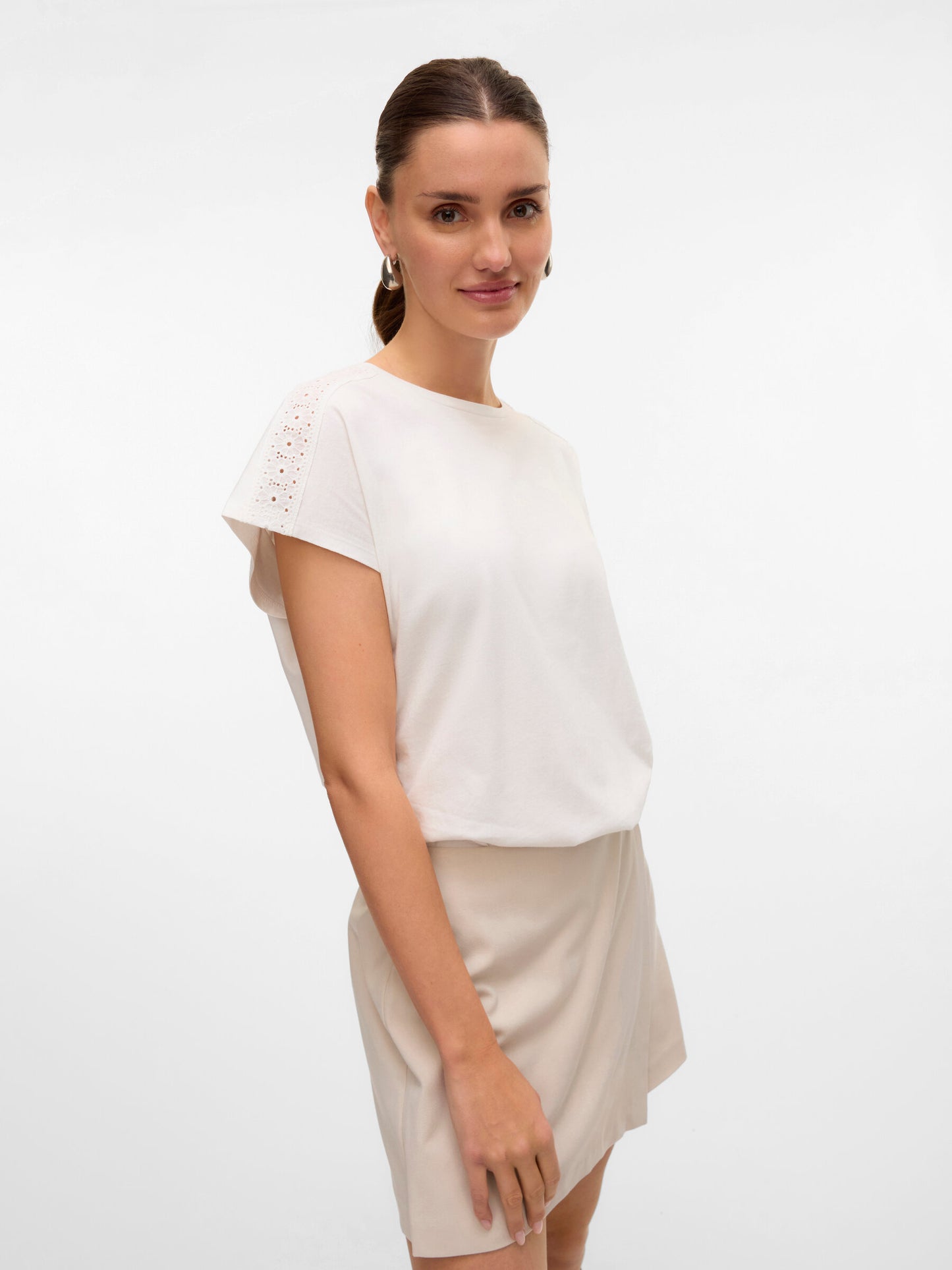 VMEMMY SS LACE TAPE TOP JRS GA NOOS-VIT